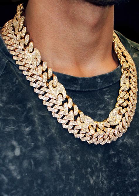 diamond chain gucci|Gucci cuban link chain.